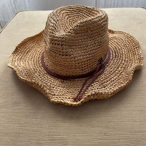 ROXY straw beach or cowgirl hat with wide adjustable Brim.